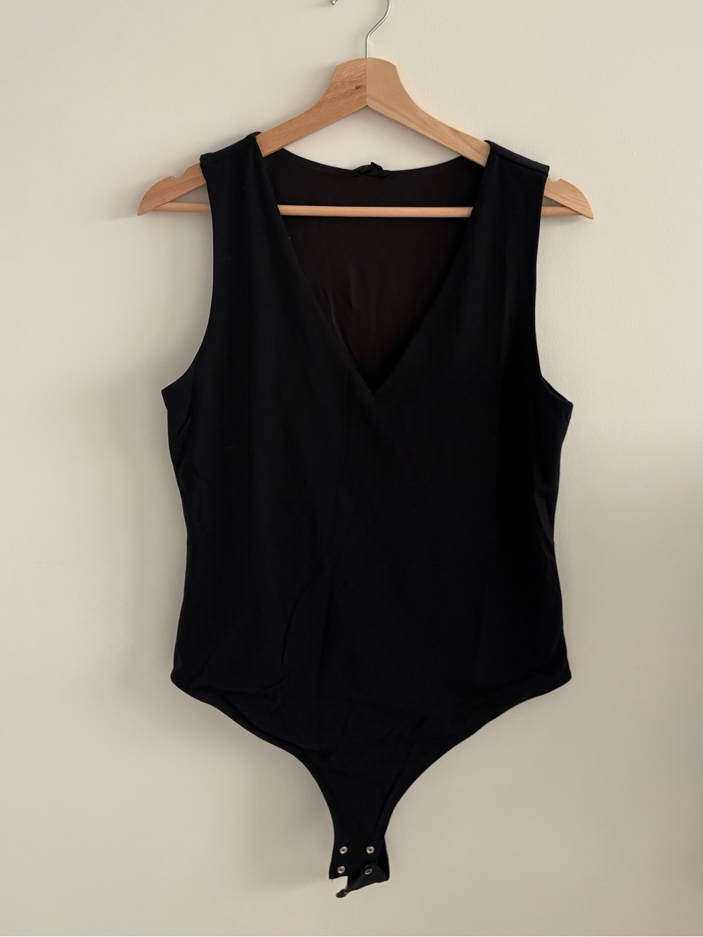 Dynamite Black V-Neck Sleeveless Bodysuit - NWT